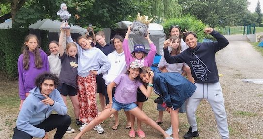 Se débrouiller en camp