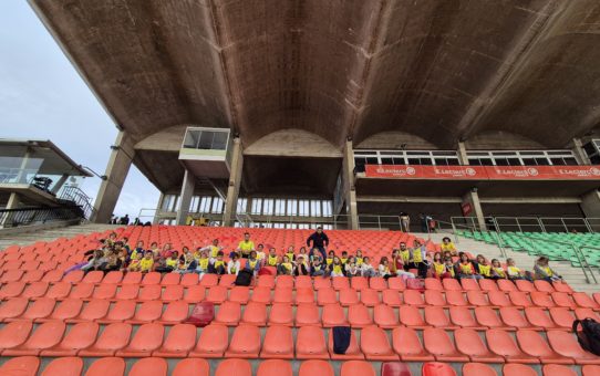 Les enfants des mercredis à « Annecy Court pour handisport » !